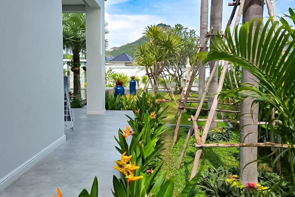 LINE_ALBUM_🏡🏞⛰️ Modern Mountain-View_251219_2