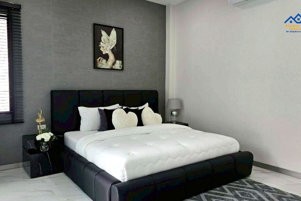 edited_home_3